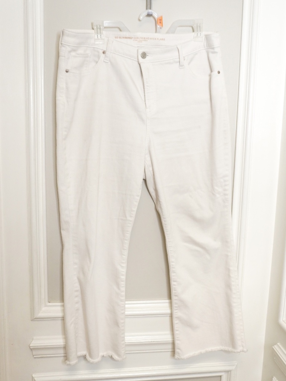 Chico's So Sliming Girlfriend Kick Flare, Size 14